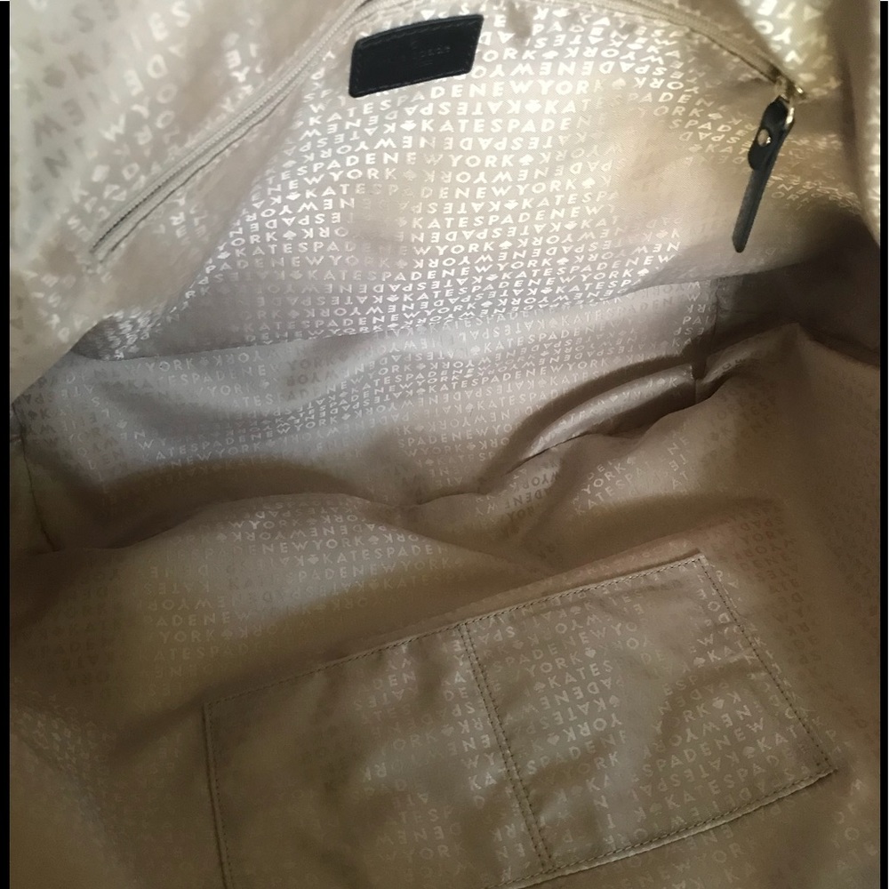 ❌SOLD❌Large Kate Spade Tote Excellent Condition - Picture 6 of 6